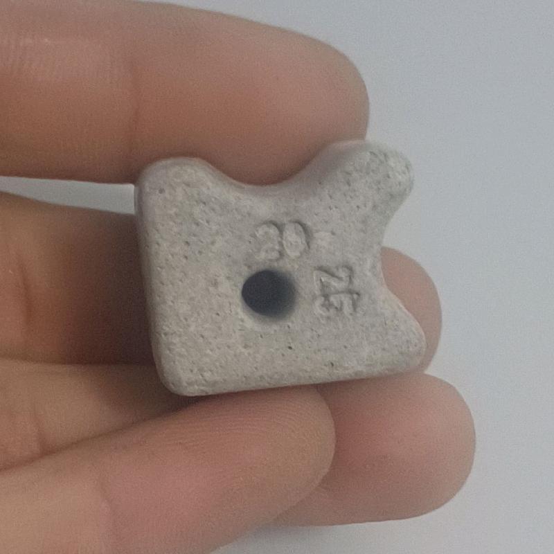 1 bao 216 viên kê bê tông, cục kê bê tông D2(20/250mm), kê thép cột, thép sàn, thép dầm. 1
