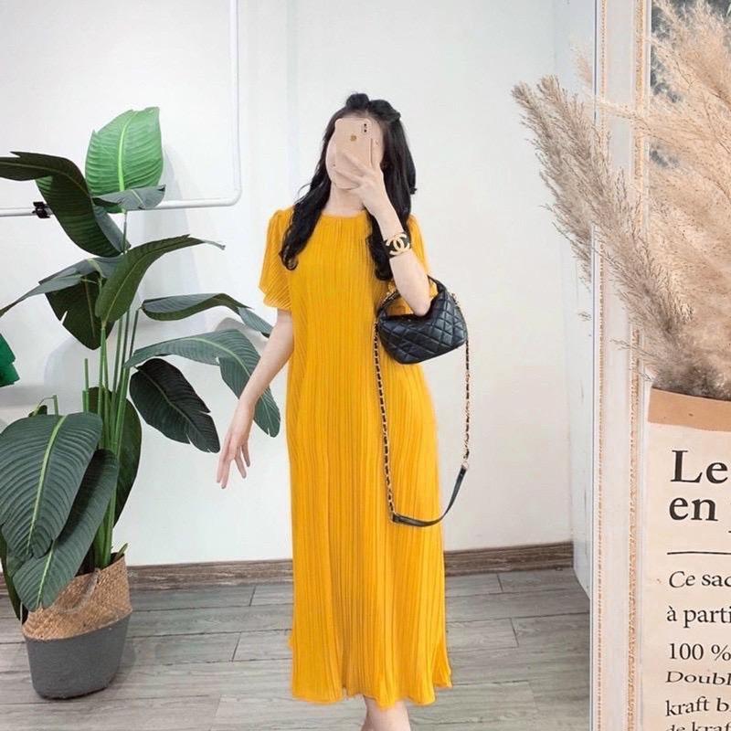 Đầm dáng suông dập ly tay ngắn siêu xᶖnh cực hot hình thật - M12
