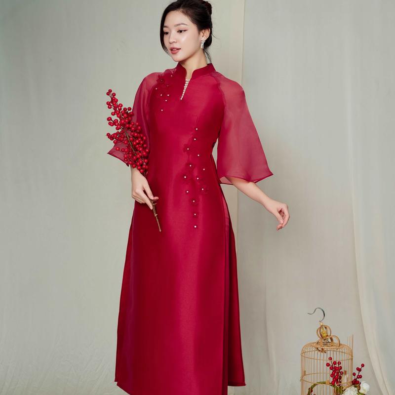 Áo Dài Nữ CCHAT Thiên Sương Dáng Ôm Đính Kết Thủ Công Chất Taffta 23NDB8001OT Kèm Quần Lụa