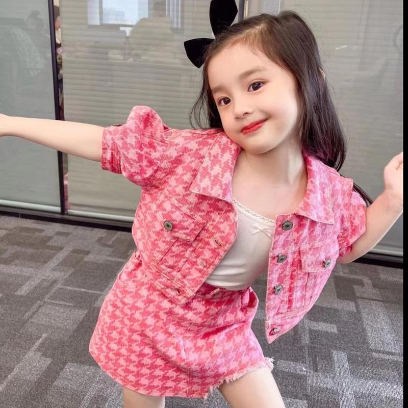 Product Introduction of [363446] - Setelan Jaket Crop Fashion Anak - Motif Fantastic Abstract 25