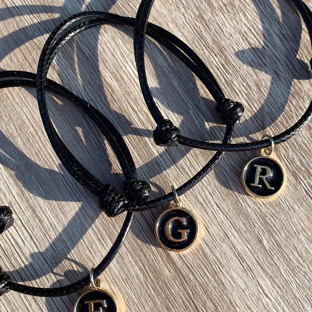 GELANG INISIAL BULAT BLACK GOLD