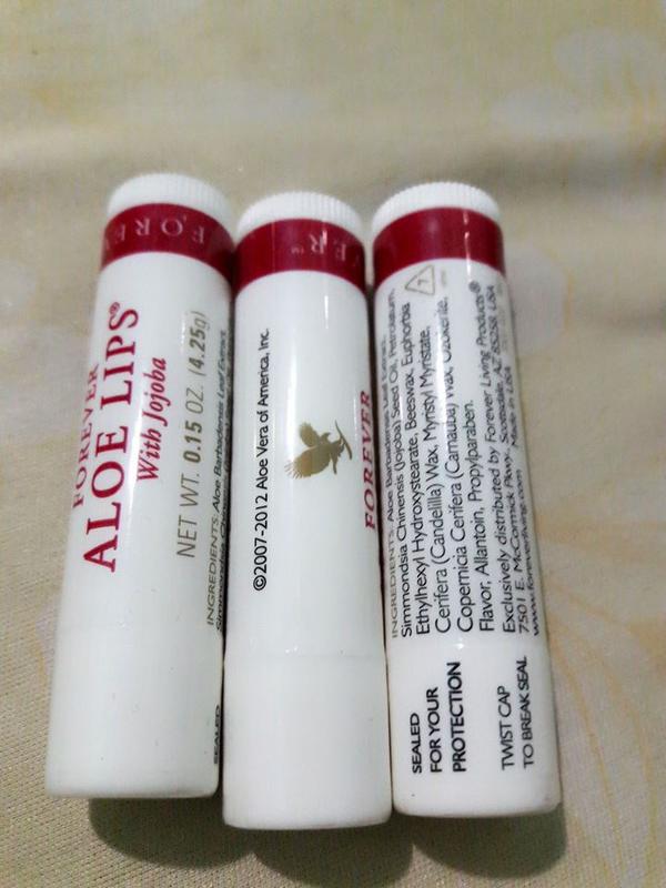 SON DƯỠNG MÔI LÔ HỘI ALOE LIPS 022 FLP- HÀNG CHÍNH HÃNG