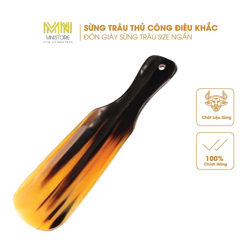 Cây đón gót giày sừng trâu Mnistore kích thước 20cm màu sắc trắng và đen dễ xỏ giúp gót chân trượt vào giày dễ hơn