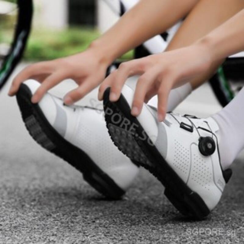 Product Introduction of Outdoor Men Non Locking Bicycle New Without Cleats Bike Unisex Non-slip Rubber Shoes Mountain Cycg Sneakers LF6I 4