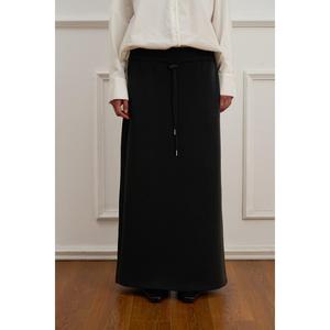 Double-Sided Straight Skirt with Flattering Fit