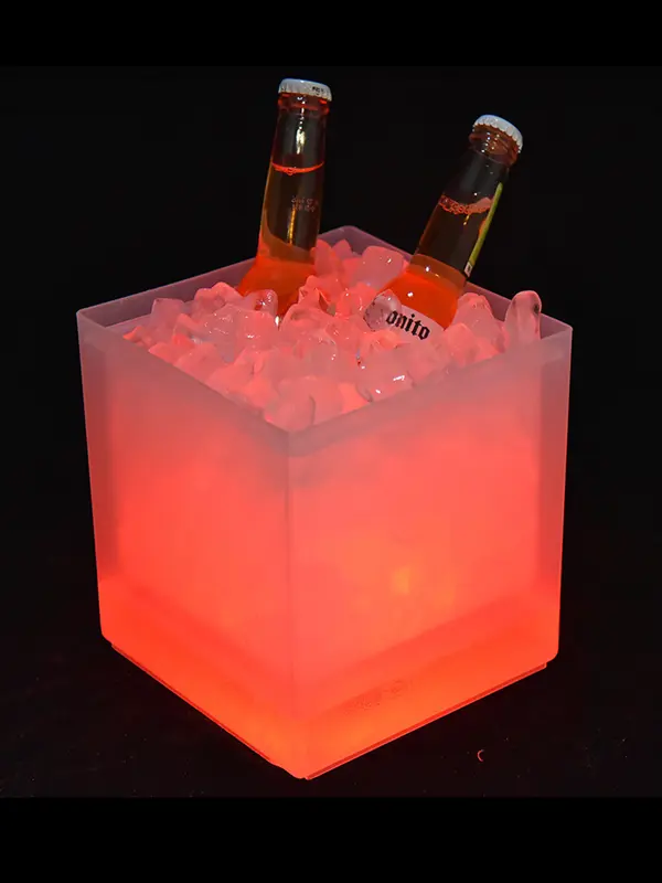 Xô đá ướp lạnh có đèn led 3.5 lít HC305 Đèn 7 màu tự động thay đổi Hình vuông 19x19xcao18.5cm Nhựa PP cho bar KTV party 6