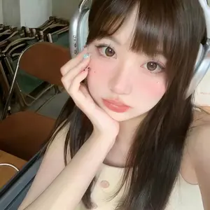 Hộp Đựng Đồ Leo nhà máy