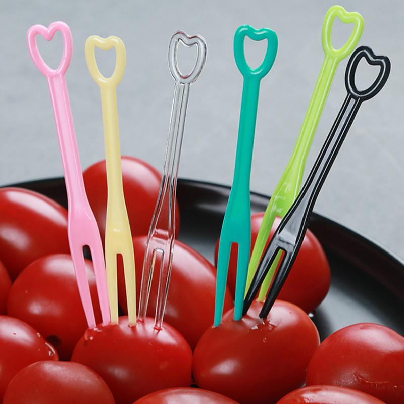 100Pcs Fruit Fork Cake Dessert Food Fruit Pick Children Snack Mini Party Festival Love Tableware Decoration Plastic Toothpick 1