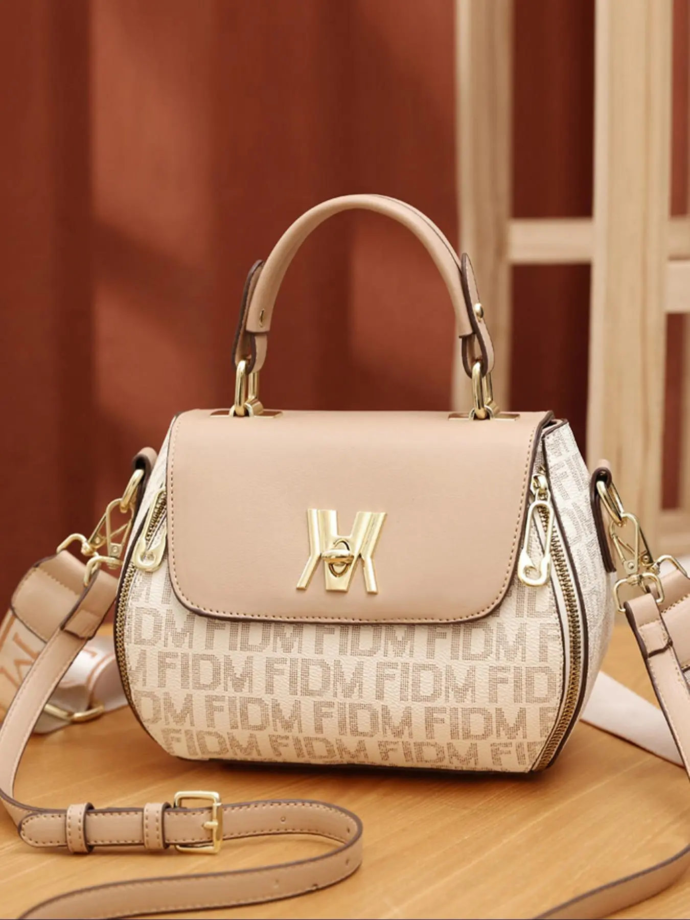 Women's Fashionable Letter Pattern Zipper Handbag, Casual Versatile Crossbody Bag with Letter Strap, Trendy High-quality Daily Commuting Bag, Girl Fashionable Purse