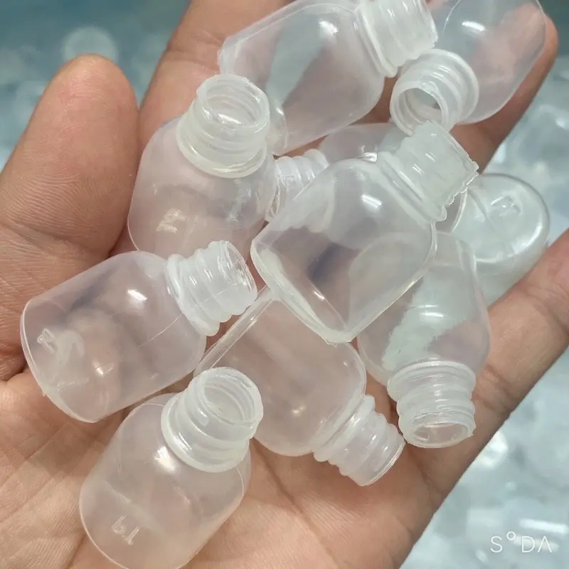 Ống nhựa hút mụn viêm máu bầm 5ml nhỏ mỏng