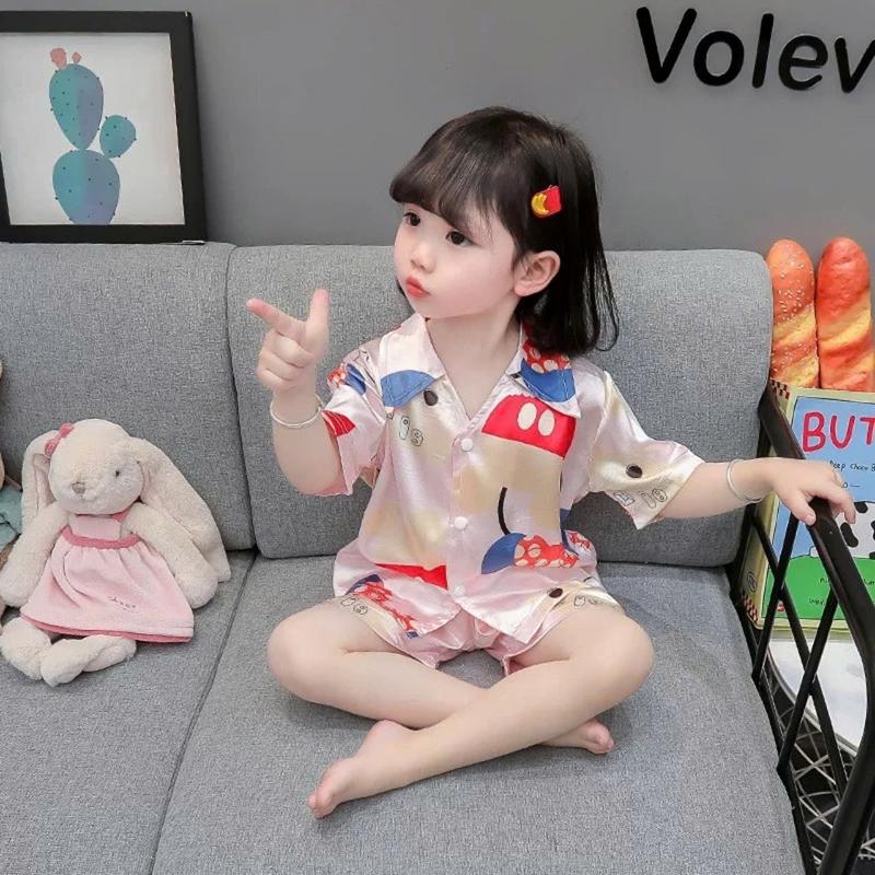 Bộ quần áo cộc tay pijama lụa in hình hoạt hình nhí dễ thương cho bé gái từ 9-33kg 2