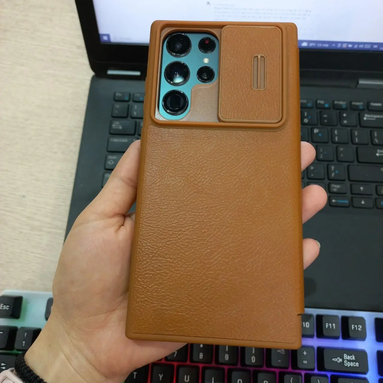 Bao da chính hãng Nillkin QIN bảo vệ Camera cho SamSung Galaxy S22, S22 Plus, S22 Ultra, S21, S21 Plus, S21 Ultra - Có cho S23 Ultra