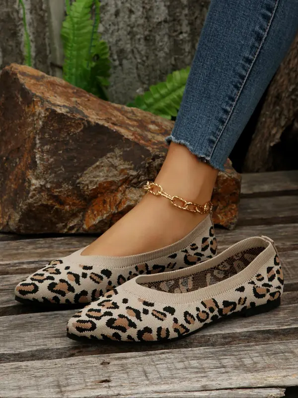 Women's Fashionable Leopard Print Slip-on Flats, Pointed Toe Flat Shoes, Casual Lightweight Breathable Comfortable Shoes for Daily Wear 1