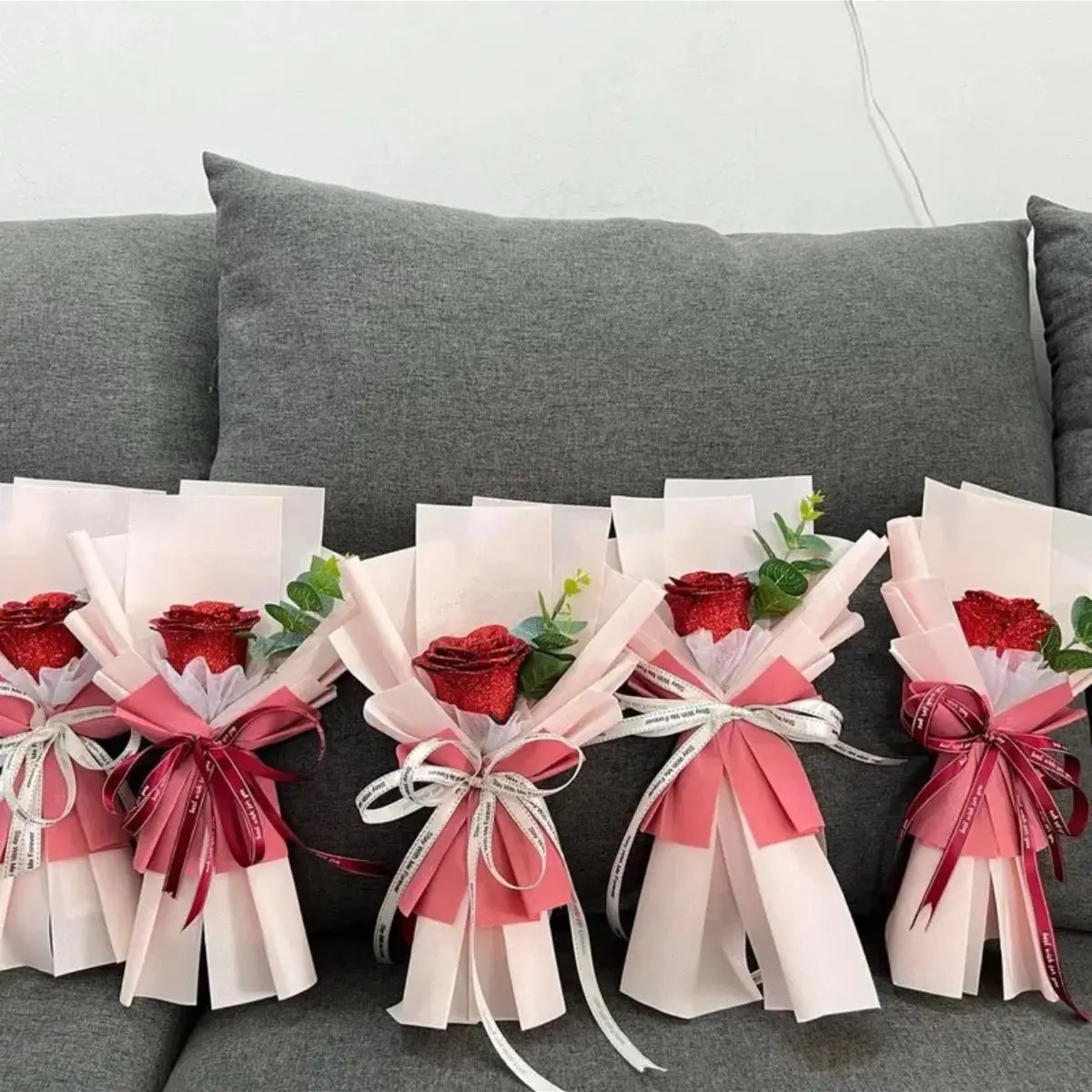 Bó hoa Hồng nhũ 1 bông giá sỉ 15-18 ( tặng túi + thiệp )
