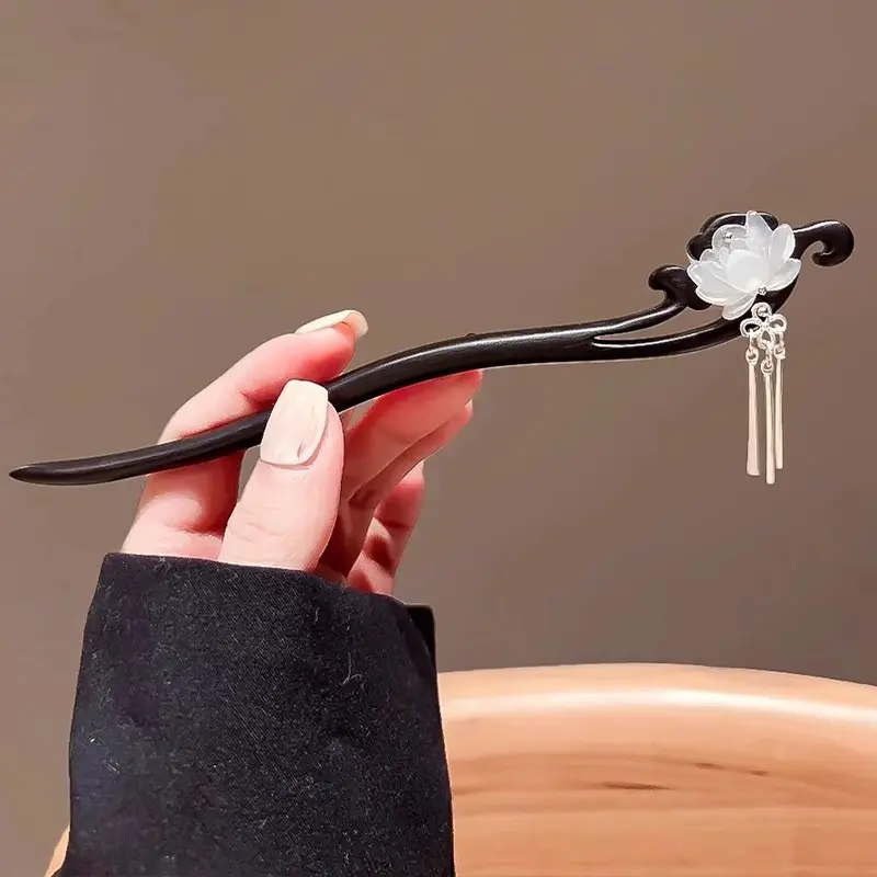 Ancient Style Lotus Wood Hairpin Female Chinese Style Buyao Tassel Updo Pin Daily Simple High Sense Hair Clasp Ornament