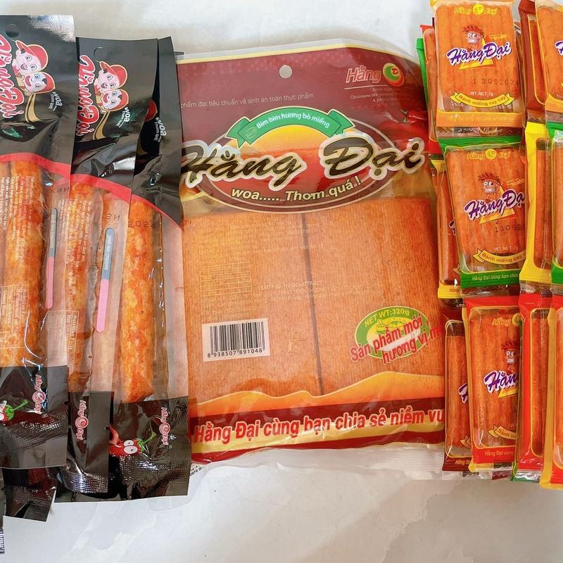 Combo 3 món ăn vặt Hằng Đại gồm 20 snack Anh em xong sinh,60 gói bánh miếng cay cay và 40 miếng snack hương bò miếng Cake Candy Food