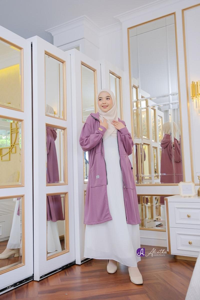 Product Introduction of Fathiyah Outer Poliester Polos 7