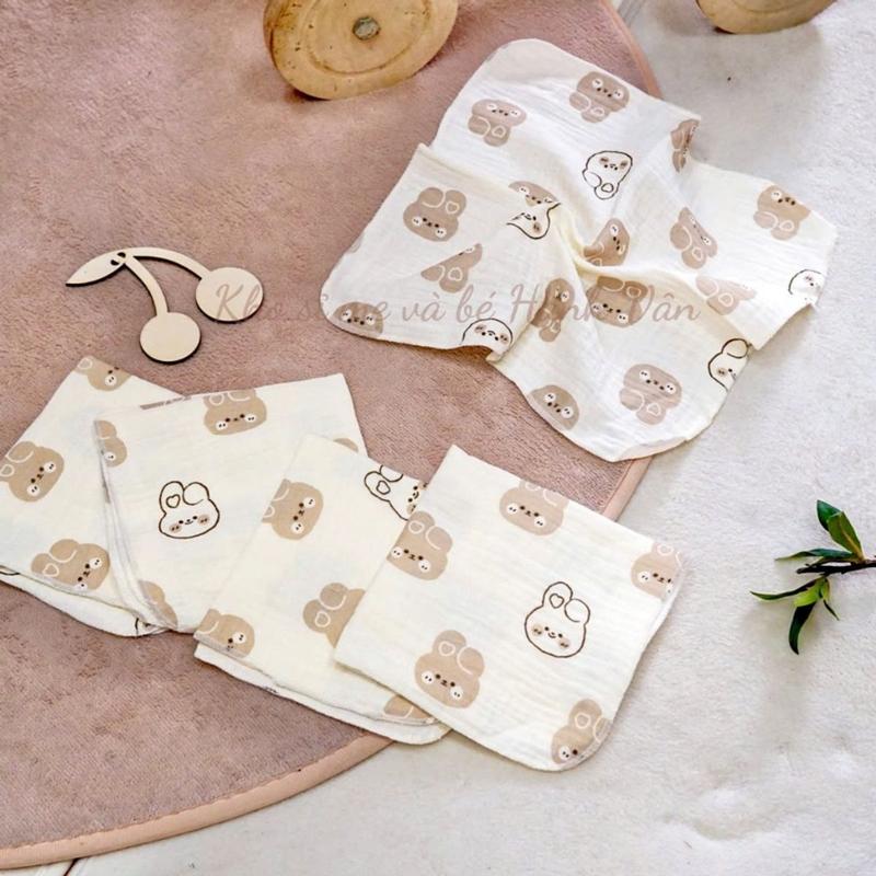 Product Introduction of Set 10 Khăn Sữa Muslin 2 Lớp Và 4 Lớp Cho Bé Siêu Mềm Mại Đa Năng Làm Khăn Lau, Yếm, Khăn Tắm 16