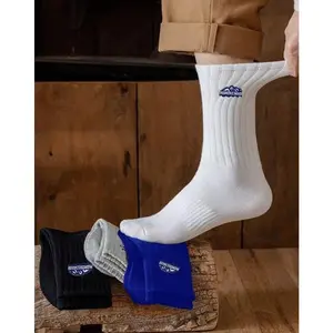 Kaos Kaki Pria Pendek Monokrom Ankle Socks Semata Kaki Motif Polos KS124