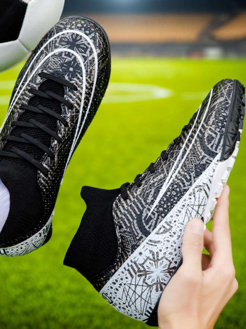 Product Introduction of Men's Sporty Lace Up Soccer Shoes, Comfortable Breathable High Top Football Shoes, Professional Training Shoes for All Seasons 7