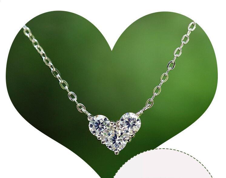 Product Introduction of Female Popular Zircon Love Heart Temperament Aesthetic Pendant Necklaces    XL084 4