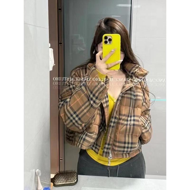 Áo Dài Tay Cổ Chữ V Gợi Cảm, Dễ Thương Và Gợi Cảm, Nhung Kede 230, Dành Cho Nữ, Thích Hợp Cho Mùa Thu / Đông, Mỏng Vừa Vặn, Áo Lớp Nền Có Cúc, Kích Thước [2 * 2] 3
