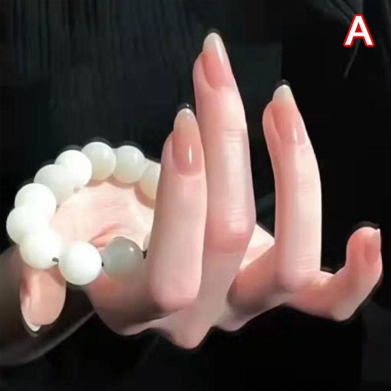 Product Introduction of 24Pcs Fake Nails Set Light Luxury Flashing False Nails French Wearable Nails Removable False Nails 24