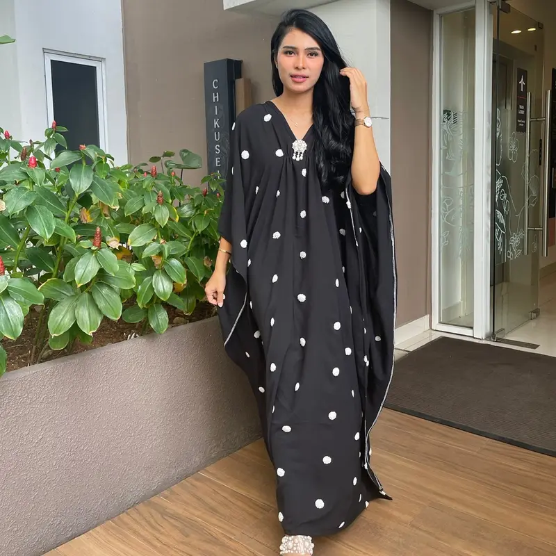 KAFTAN NAGITA POMPOM FREE BROS MODEL EMBOS 0