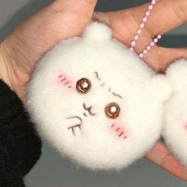 Product Introduction of Chiikawa Jiyi dumpling Usaki handmade doll plush cute doll schoolbag pendant 2