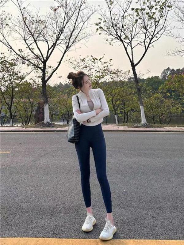 Product Introduction of Bộ Quần Áo Tập Yoga, Dành Cho Nữ, Bộ Sưu Tập Thu Đông, Áo Chạy Bộ Bó Sát Nhanh Khô, Dài Tay, Thích Hợp Để Tập Luyện Pilates, Quần Áo Tập Luyện, Áo Khoác, Năm 2024 25