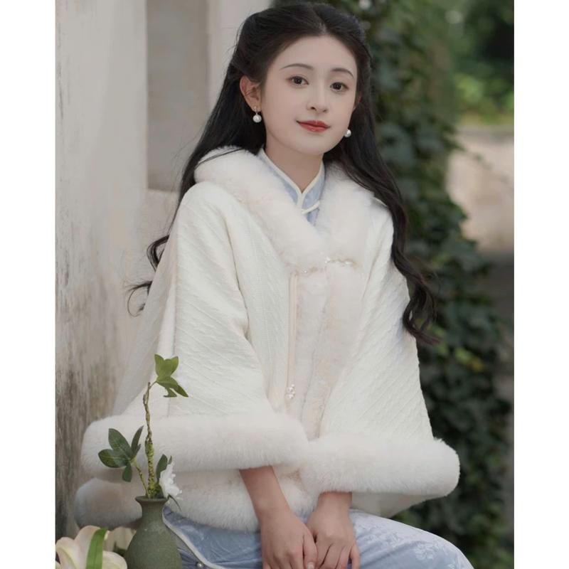 HÀNG QC Áo len choàng khoác ngoài kiểu nữ lót lông Kozoda AL593 viền lông thỏ khuy ngọc Hàn Quốc - Women Top