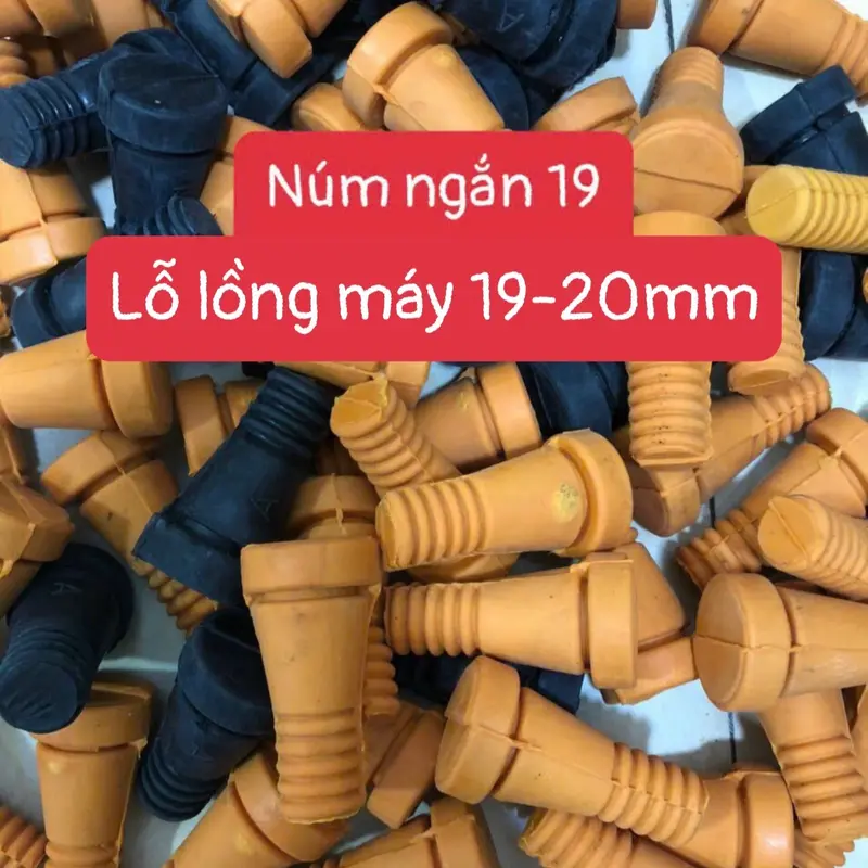 Combo 10 núm cao su cỡ 19 ngắn Cao cấp vàng nghệ - bền dẻo mềm , quay đẹp gà vịt , hàng cao su non Việt Nam. Sản xuất công nghệ hiện đại và tiên tiến 1