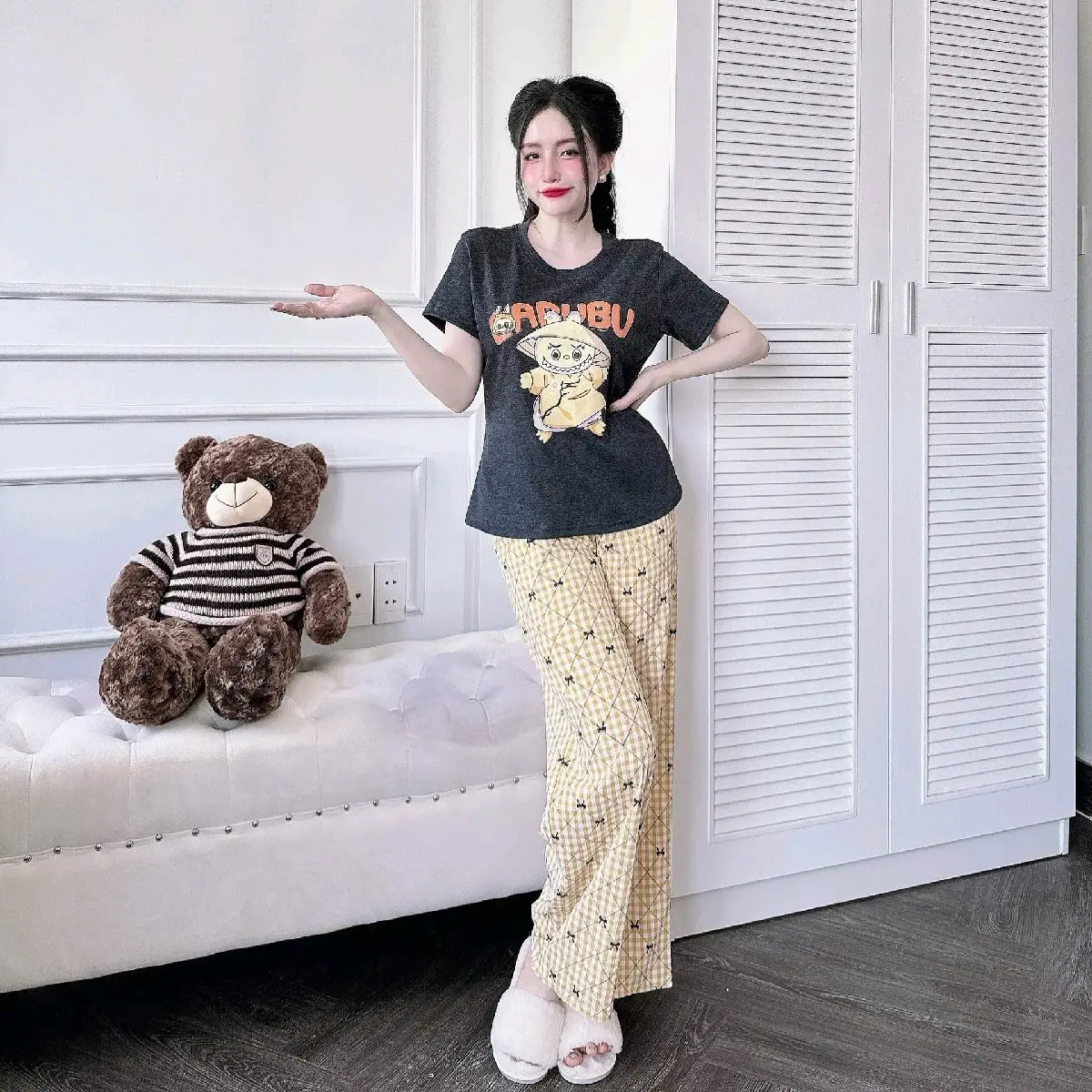 [ 40-70kg]ÁO THUN COTTON NỮ + QUẦN KATE COTTON IN NƠ  NHIỀU MÀU,CHẤT COTTON MỀM MÁT, THOÁNG KHÍ