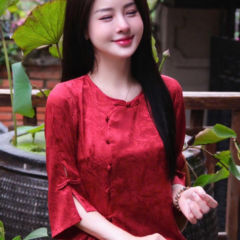 Bộ pháp phục đi lễ chất gấm hàng châu tay xẻ vân xoáy 0