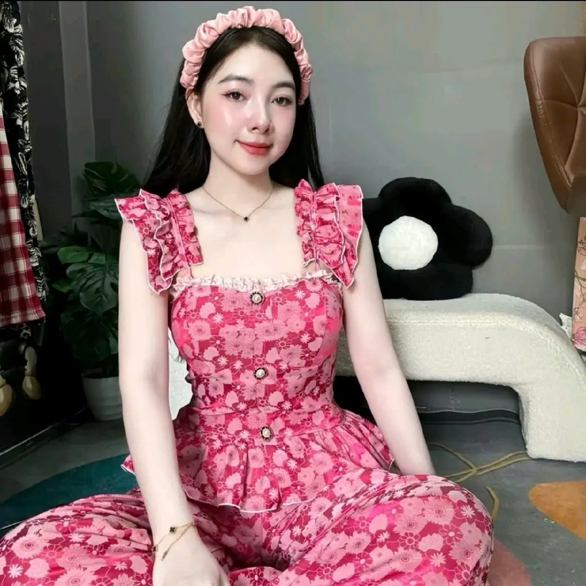 Bộ lụa cánh tiên bản to. Vải lụa gấm 2 da mềm, mịn.quần có túi, áo có mút . freesize 40-65kg Nữ
