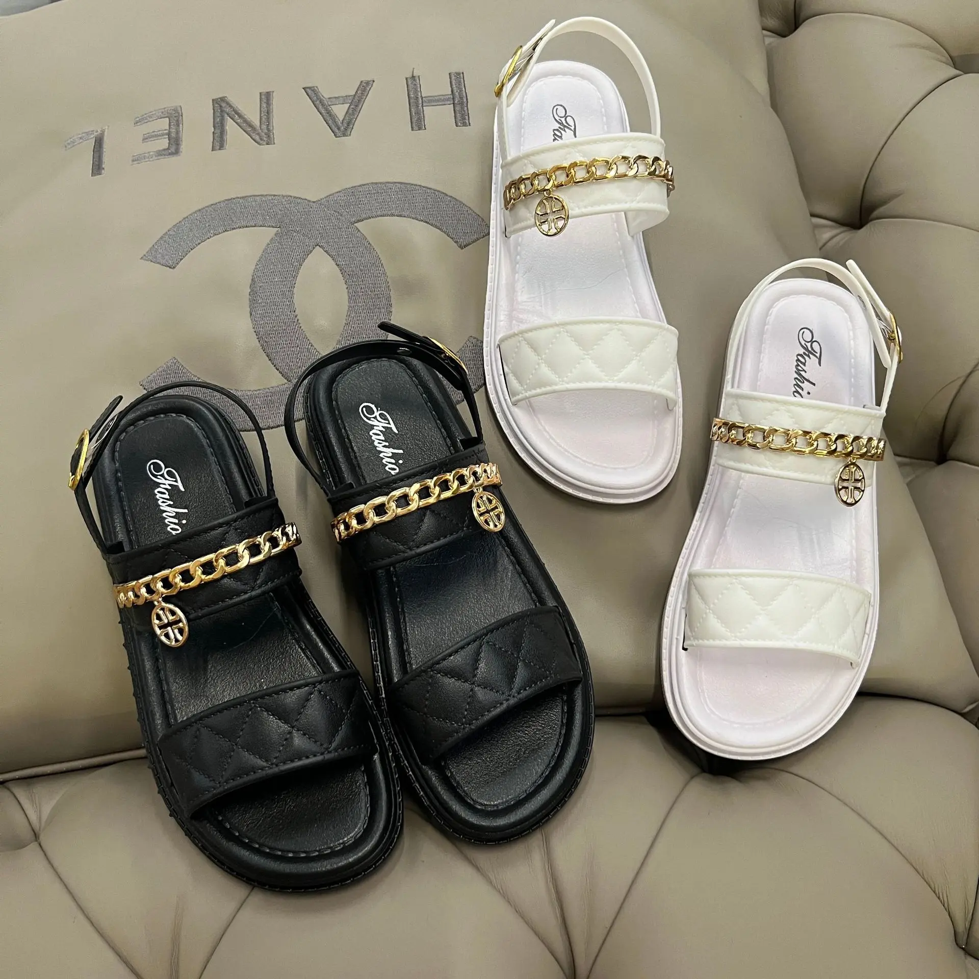 Sandal Wanita Korea Premium Sendal Flat Wanita Karet Jelly Empuk Tali Belakang