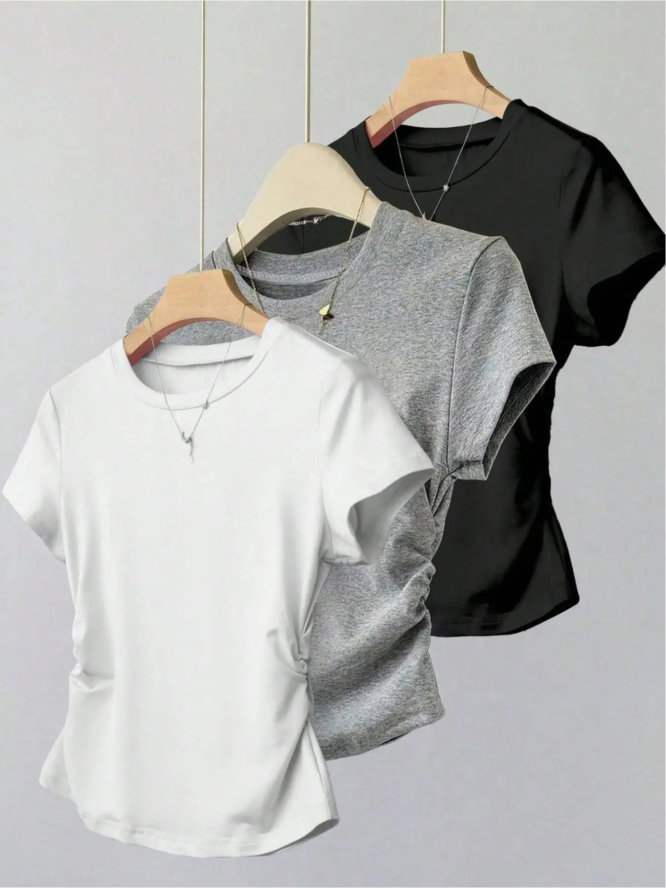 Women's Solid Color Tee, Casual Comfy Short Sleeve T-shirt for Summer, Ladies Clothes for Daily Wear, Top, Clothing