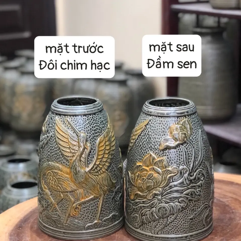 Bình chuông hoạ tiết chim hạc, hoa sen. Decor