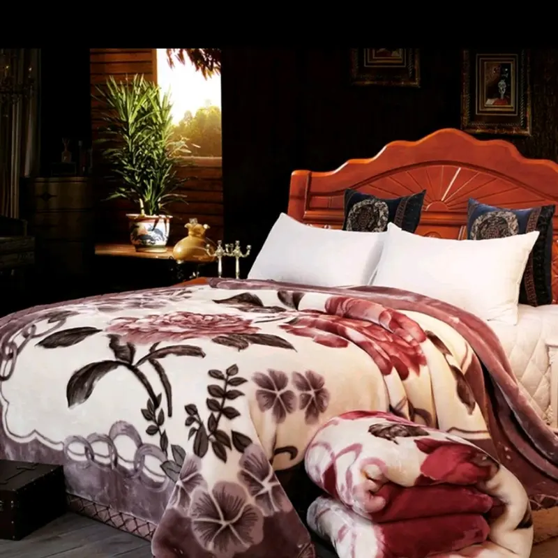 CHĂN TUYẾT NHUNG 2 LỚP CAO CẤP MỀM MỊN đủ kích thước 1m6-2m cân nặng thực tế 1.7kg .( nhận hàng trước tết) chăn  mùa  đông 1