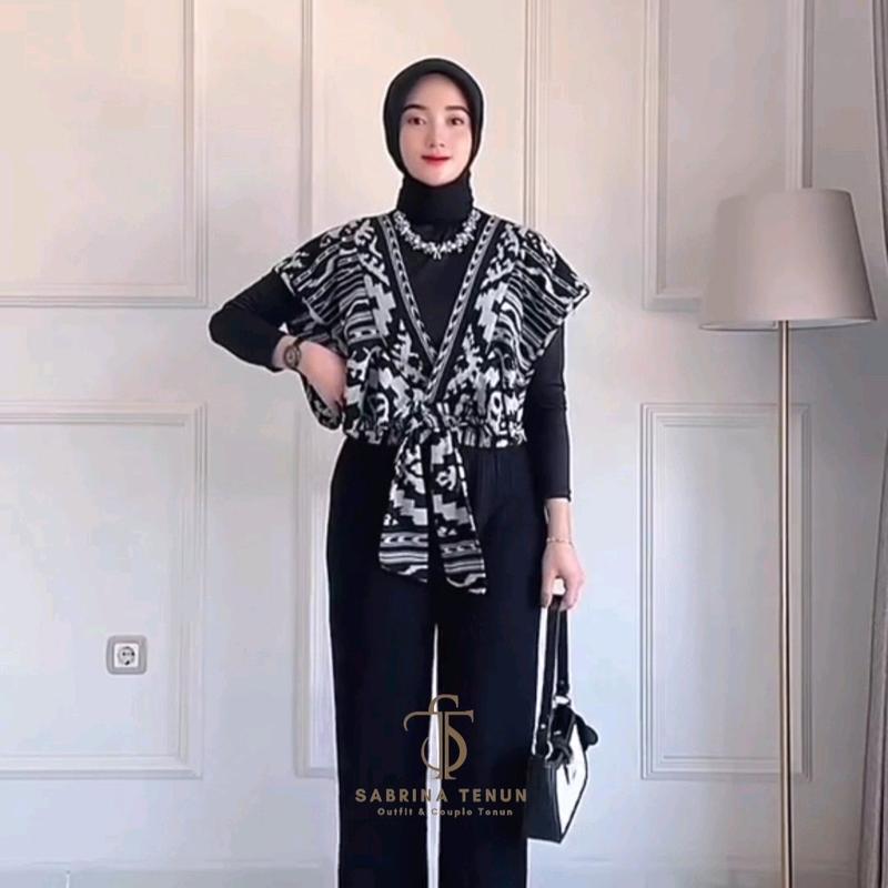 SABRINA TENUN - LAURA OUTER TENUN 0