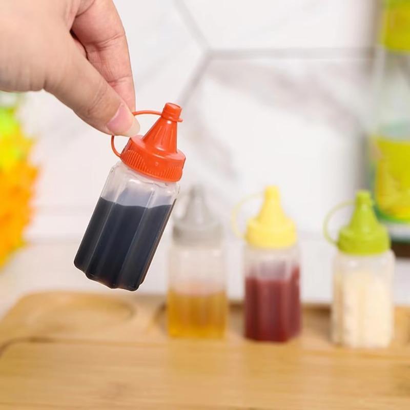 Product Introduction of 4PCS Mini Squeeze Bottles Ketchup Condiment Sauce Bottle Honey Mustard Salad Dressing Sauce Bento Container Kitchen Accessories 17