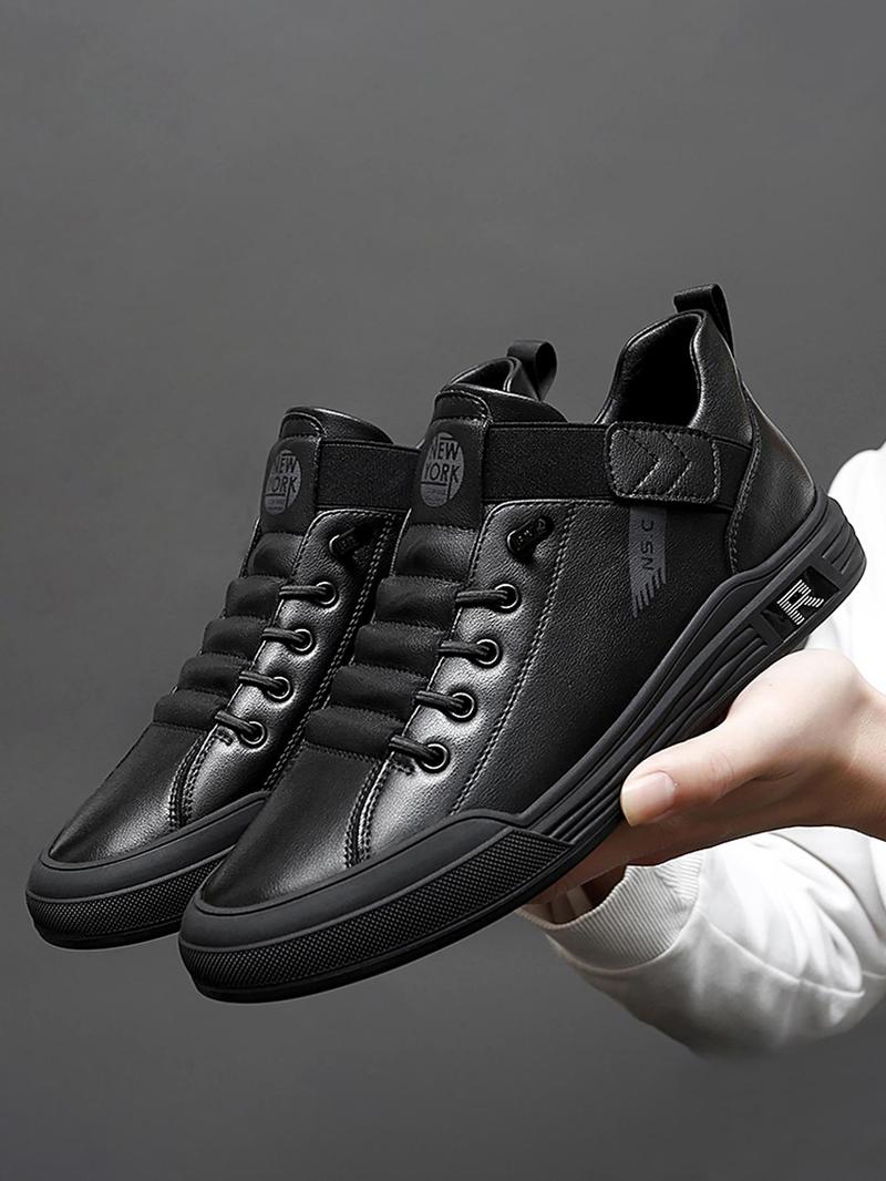 Product Introduction of Men's Fashionable Low Top Sneakers, Casual Comfortable Breathable Sports Shoes, Male All-match Round Toe Shoes for Daily Wear 3