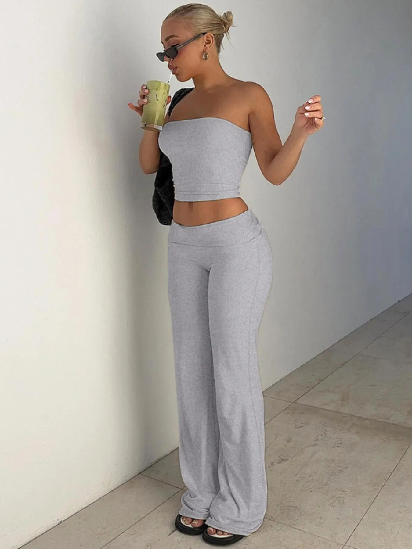 Women's Solid Crop Tube Top &  Pants Two-piece Set, Casual Fashion Cozy Two Piece Outfits for Daily Outdoor Wear, Ladies Clothes for All Seasons