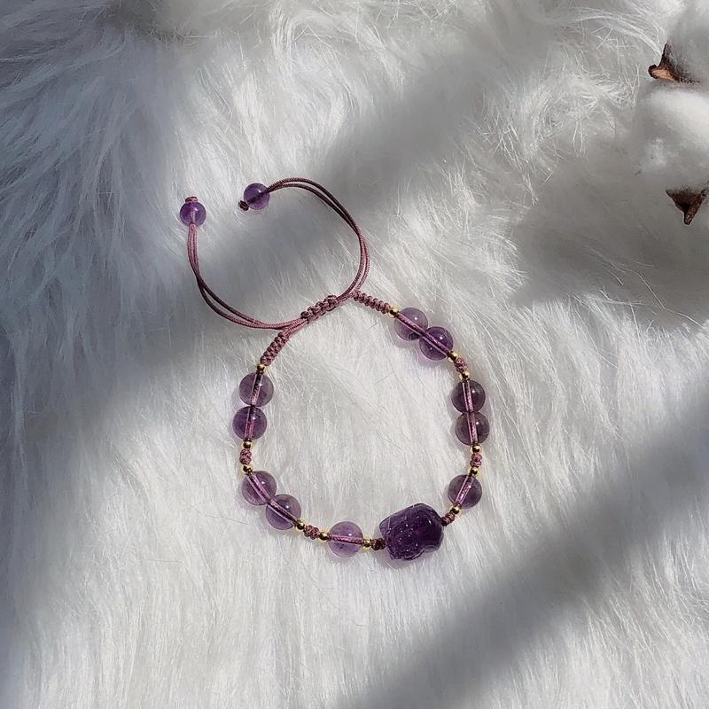 Product Introduction of Natural Crystal Bracelet Women's Design Hetian Jade Girlfriends' Bracelet Elegant Bracelet High-Grade Light Luxury Bracelet Wholesale 17