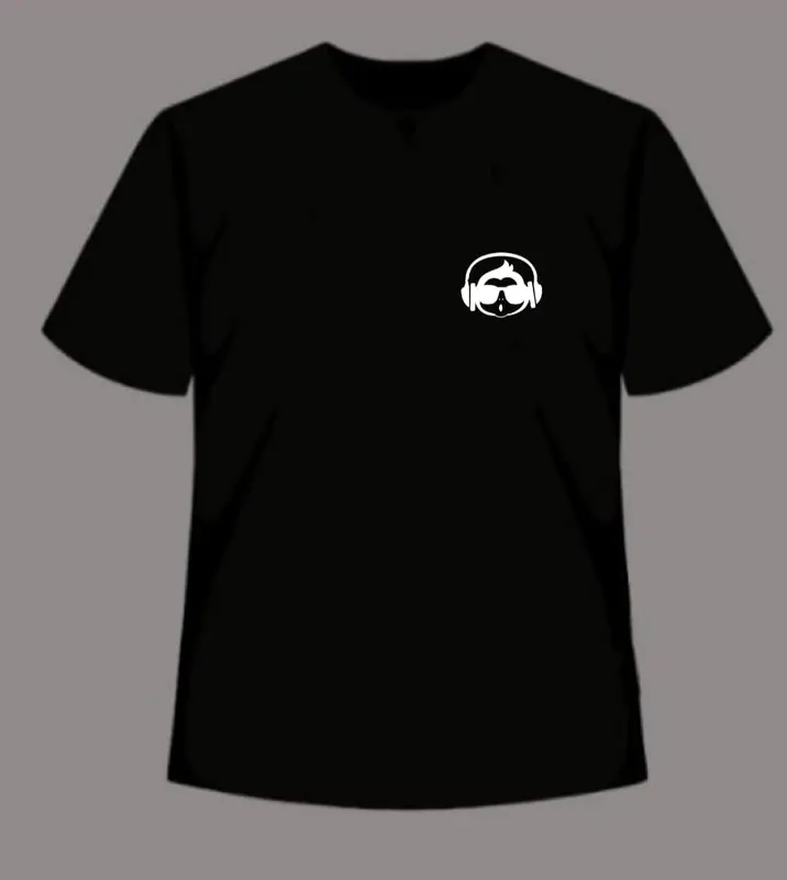 Kaos (Dalam pengawasan suami orang) 1