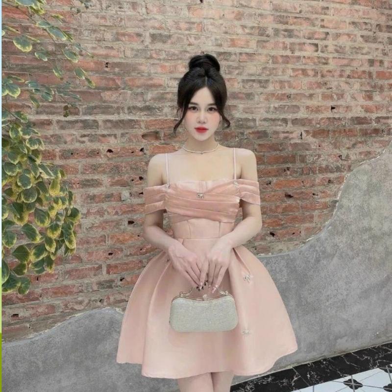 Product Introduction of Đầm tafta phối nơ đá 2 dây trễ vai nhấn eo dáng xòe cho nữ - Women Dress Voi 2