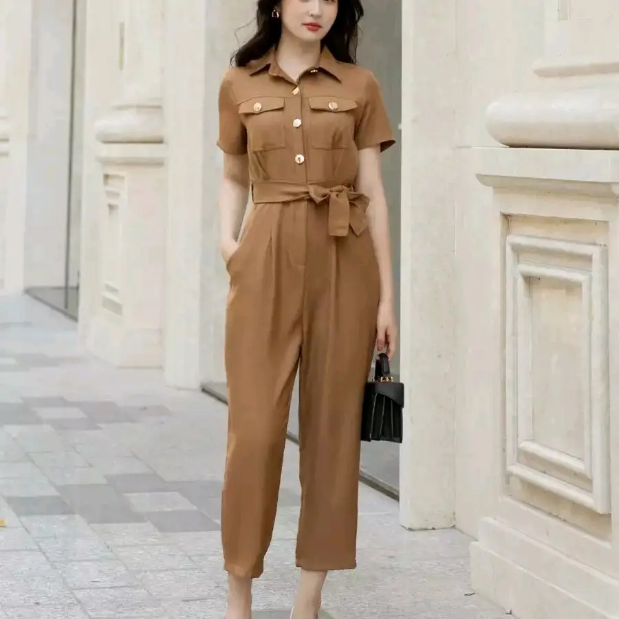 Jumpsuit lửng cổ sơ mi phối túi ngực   ● Mã hàng : SJ1222 Trơn Nữ Women