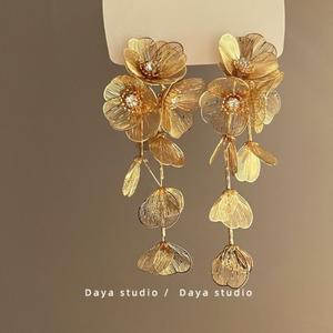 Hoa Tai Tua Rua, Phong Cách Cổ Điển Pháp Tinh Tế Và Thanh Lịch, Chất Liệu Kim Loại Zircon, Thiết Kế Hoa, Dành Cho Nữ