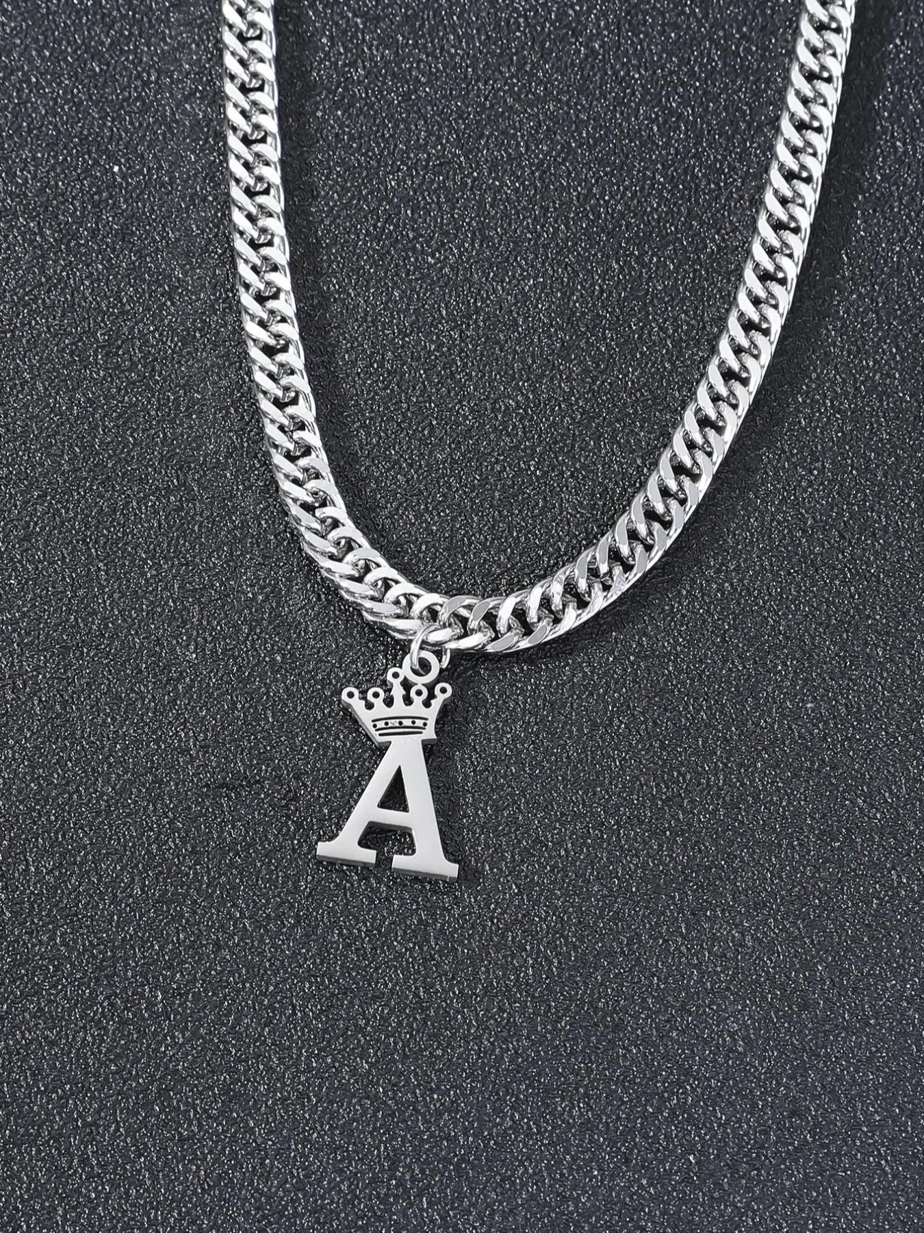Summer Street Style Crown Letter Pendant Necklace, Punk Style Chunky Chain Necklace, Fashionable Jewelry for Party & Daily Clothing Decoration