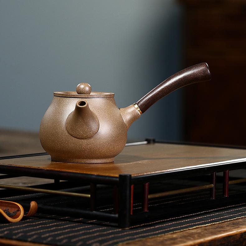 Product Introduction of # Purple Clay Pot# [Lifetime Fidelity] Yixing Purple Clay Pot Pure Handmade Famous Authentic Tea Brewing Size Capacity Yixing Original Yixing Clay Teapot Tea Set Purple Clay Handmade Vintage Tang Yu Pot Household 26